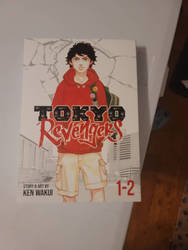My first Tokyo revengers manga!!!