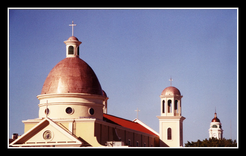 Torres de la Plaza de Mayaguez