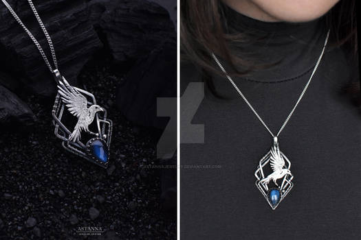 Silver raven necklace