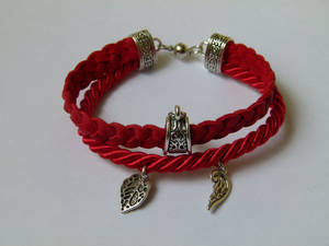 Crimson Beauty Bracelet