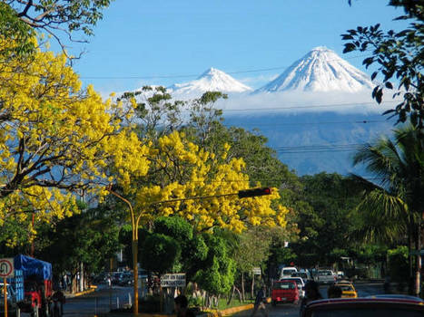 Volcanes de Colima, Mexico