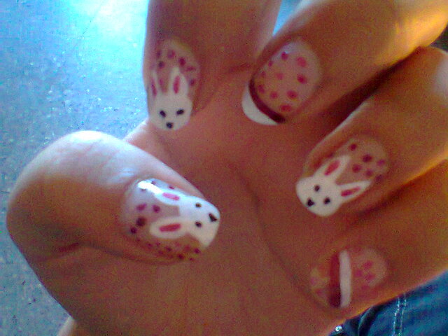 Bunny Nails :3