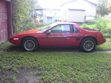 My 85 Fiero, side view.