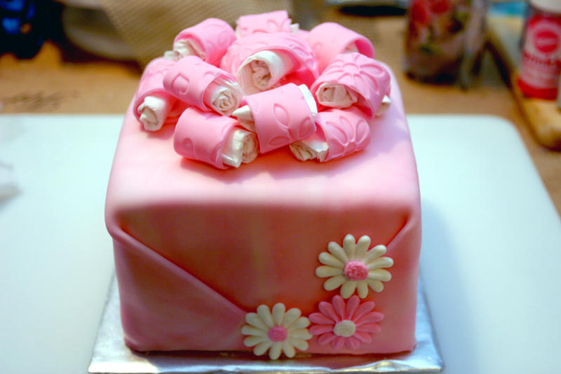 pink present cake