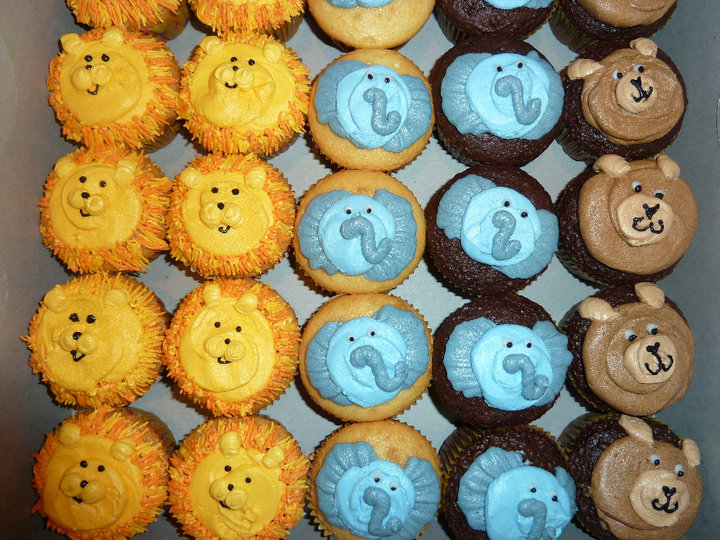 animal cupcakes