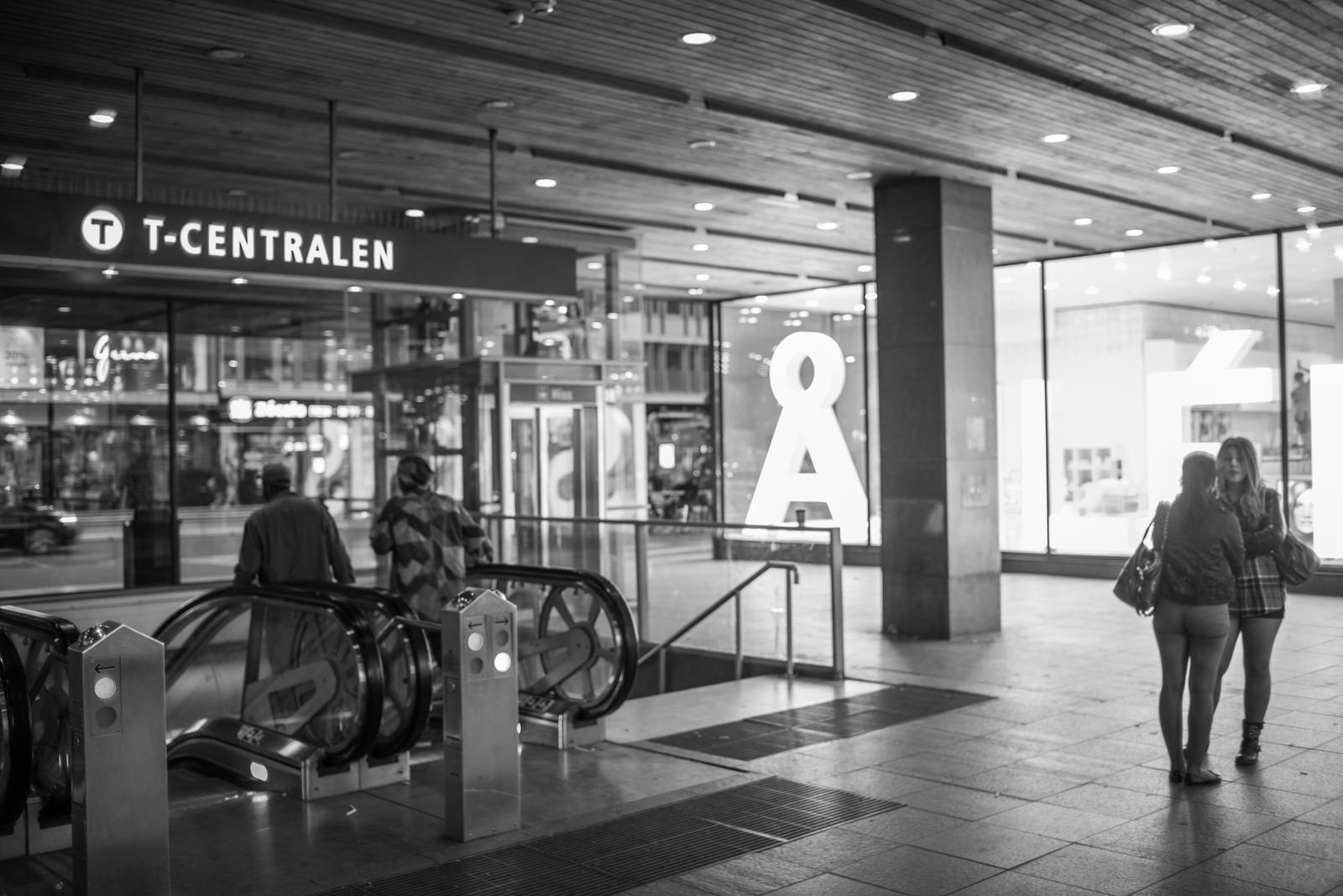 T. Centralen by Cheekyphotos on DeviantArt