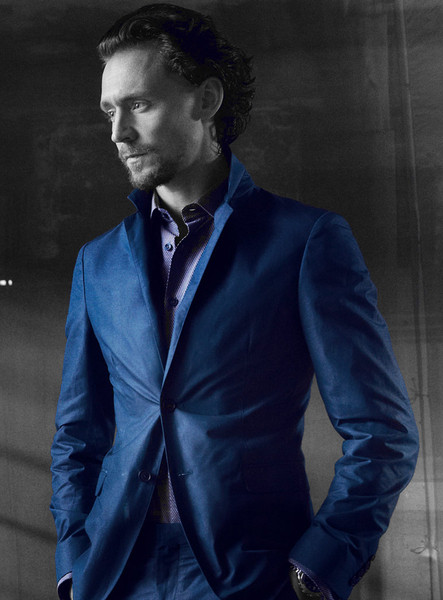 Tom Hiddleston blue