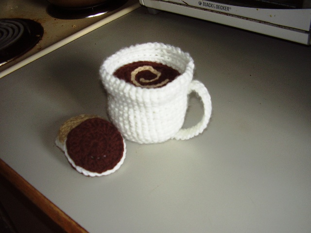 Crochet coffee and cookies