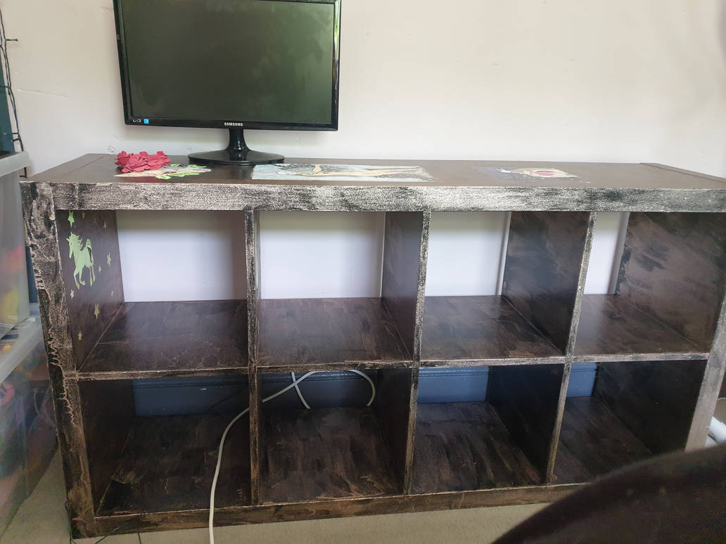 Computer Desk upcycled by Ookami-Sora on DeviantArt