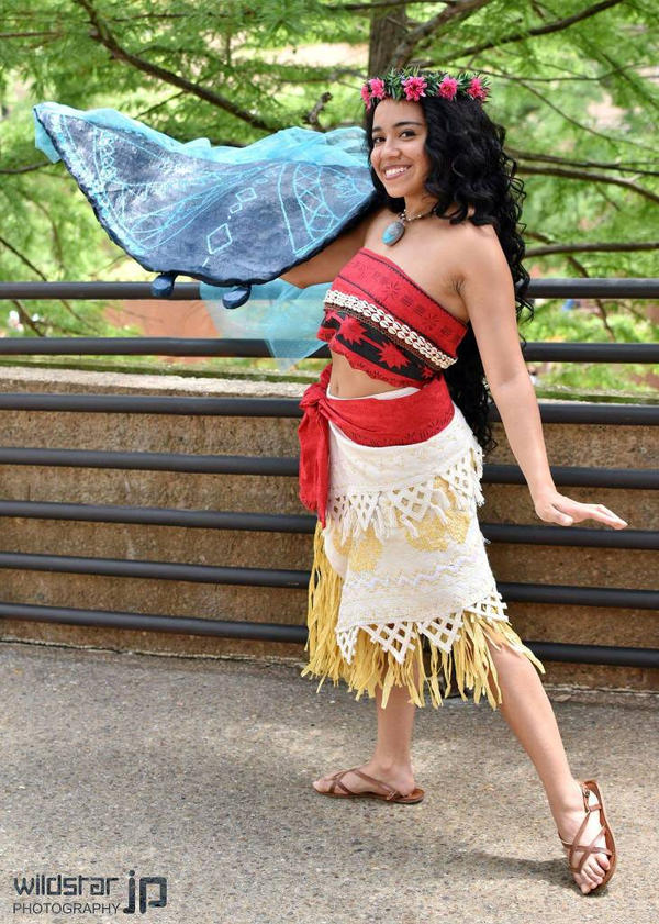 Moana Cosplay By Lefantomedancer On Deviantart Moana Cosplay By Lefantomedancer On Deviantart