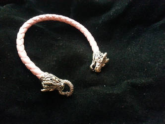 dragon claps braclet