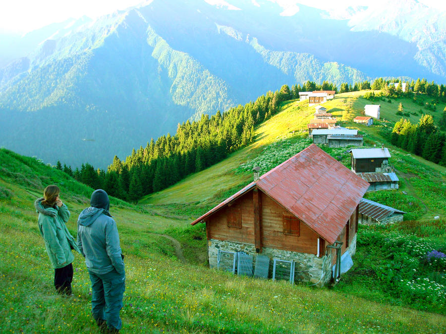 autumn - hikers in pokut