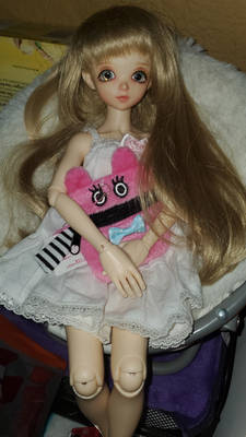 ''Hayley - Plush Chair'' II