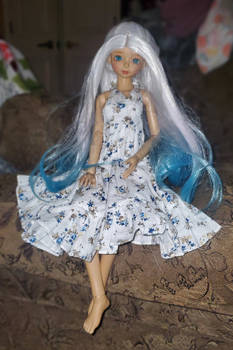 ''Rachel - White x Blue''