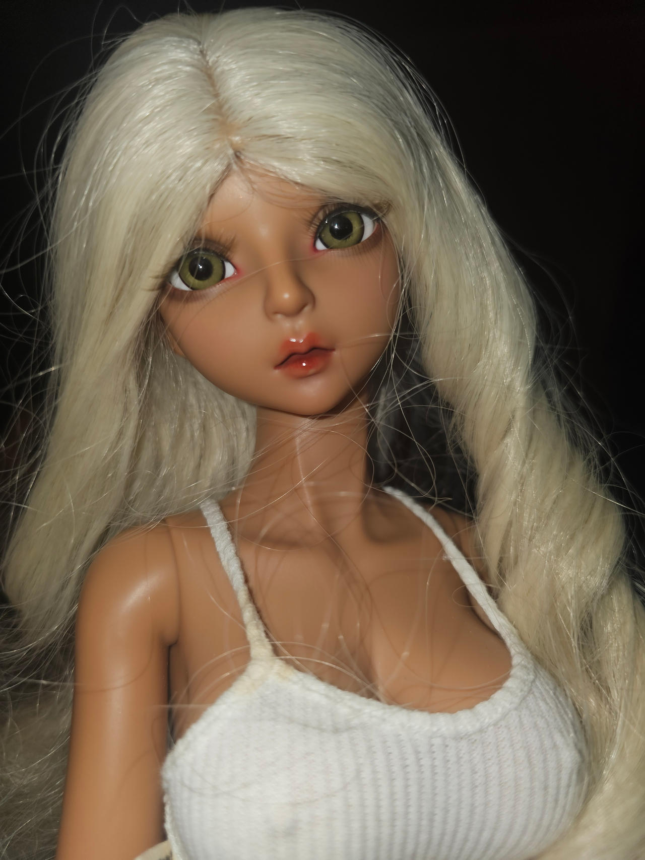 ''Ella - White Blonde'' II