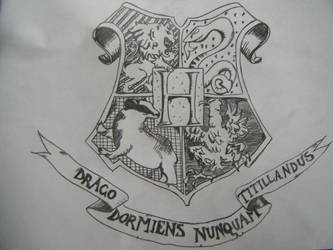 Hogwarts Crest