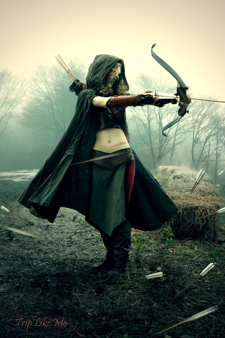 Ithiliean Rangerette in Battle Cosplay