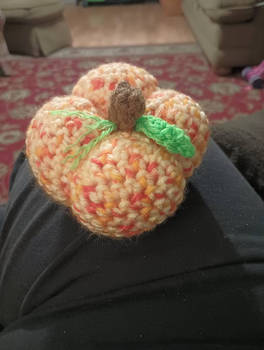 Crochet pumpkin 