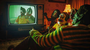 Netflix And Kill (a Family Portrait)