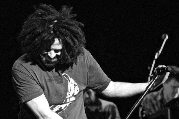 Adam Duritz Does His Thing