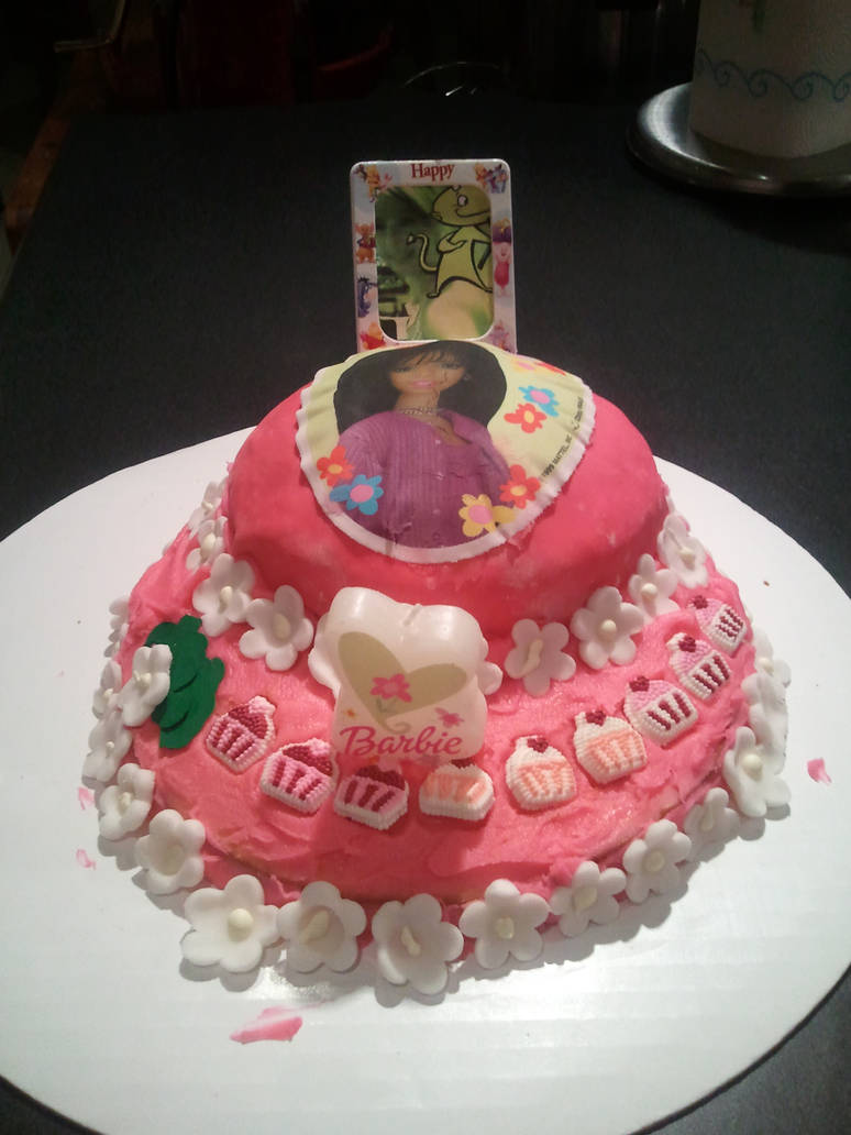 Pink Cake Deviantart Pink cake by jollypig on DeviantArt