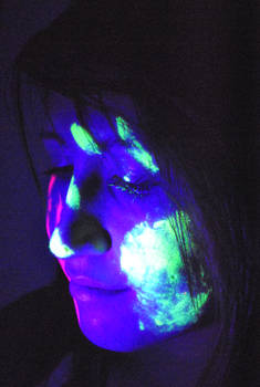 Uv. Face Fun 09