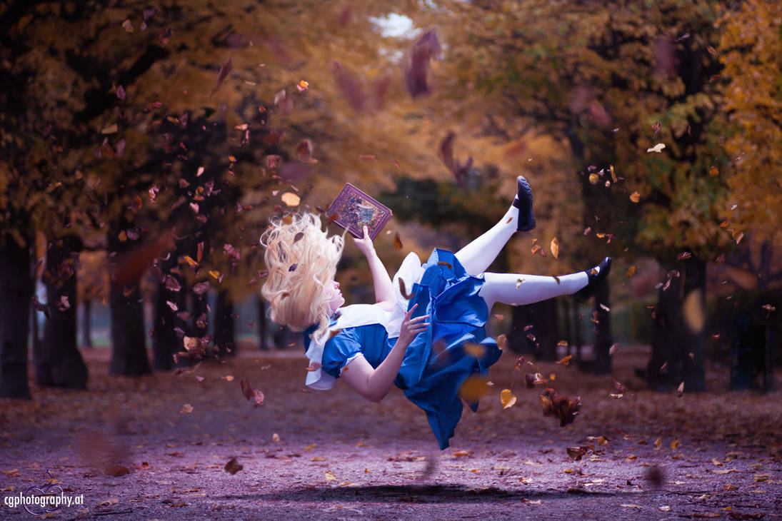 Falling Down The Hole - Alice in Wonderland by CorneliaGillmann