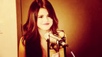 +Gif Selena Gomez 1. by MyMedicineYourSmile