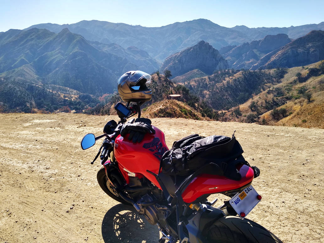 LA Canyons, Mulholland, Ducati Monster 821