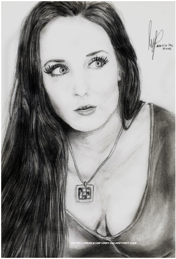 Simone Simons II