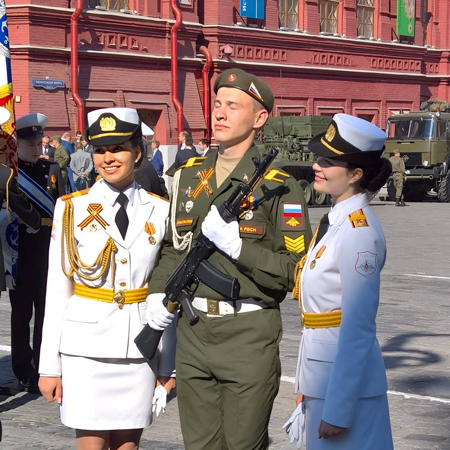 Female Russian Soldiers by UriPaperTheFan on DeviantArt