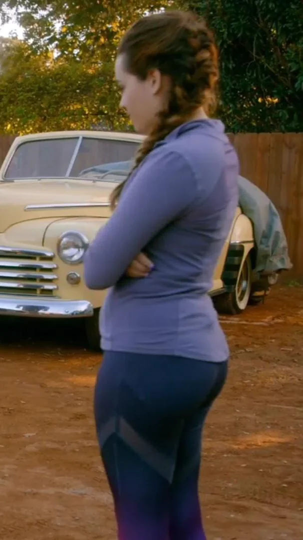 Mary Mouser Ass 3 By TysonaSinger19 On DeviantArt mary-mouser-ass-3-by-tysonasinger19-on-deviantart