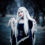 Dark Elf by MariannaInsomnia