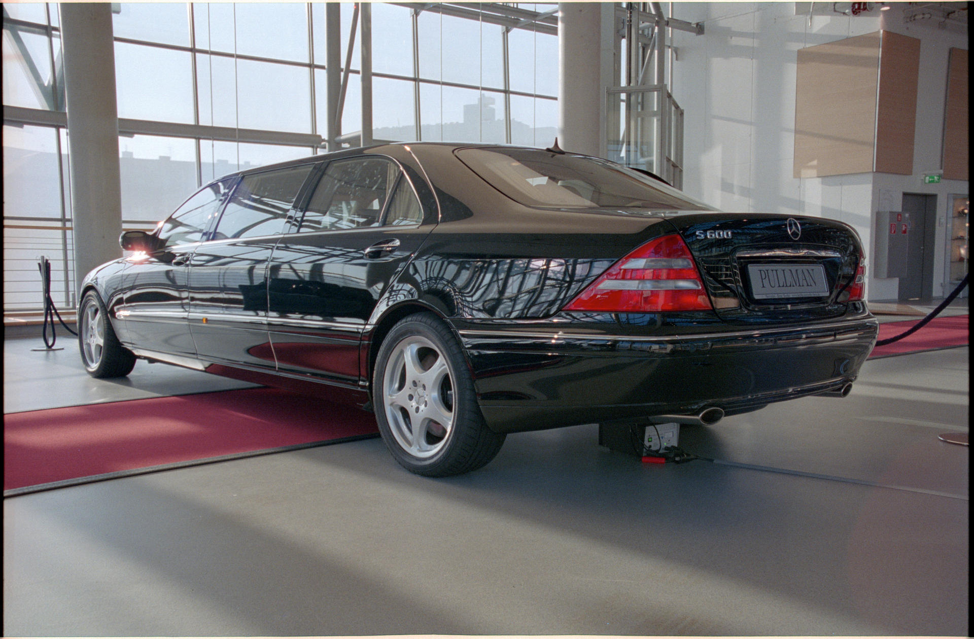 Mercedes Benz S 600 Pullman W2 Berlin 02 01 By Exotic Legends On Deviantart Mercedes Benz S 600 Pullman W2 Berlin 02 01 By Exotic Legends On Deviantart