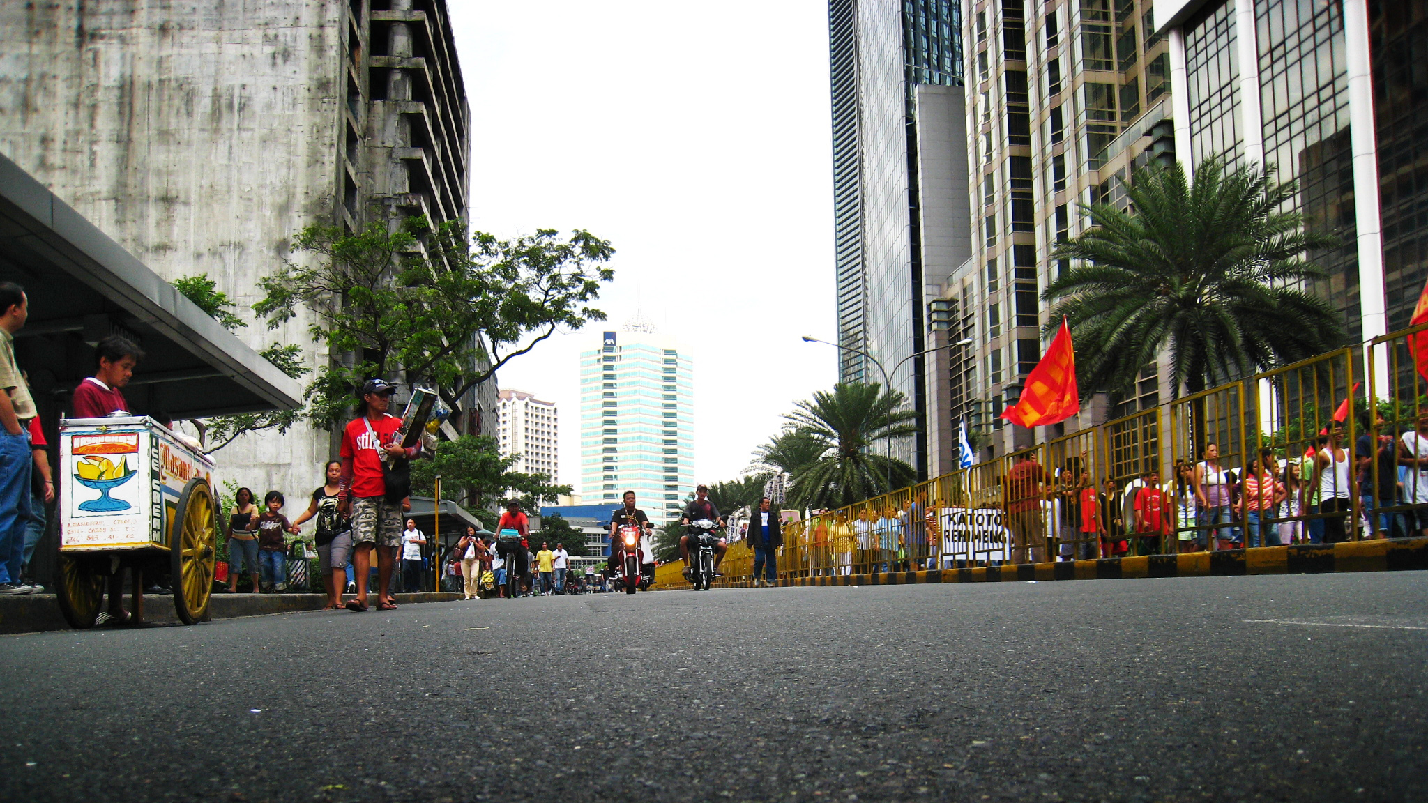 Makati Rally, 13