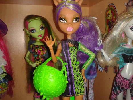 My New Monster High Clawdeen Wolf Roller Maze Doll