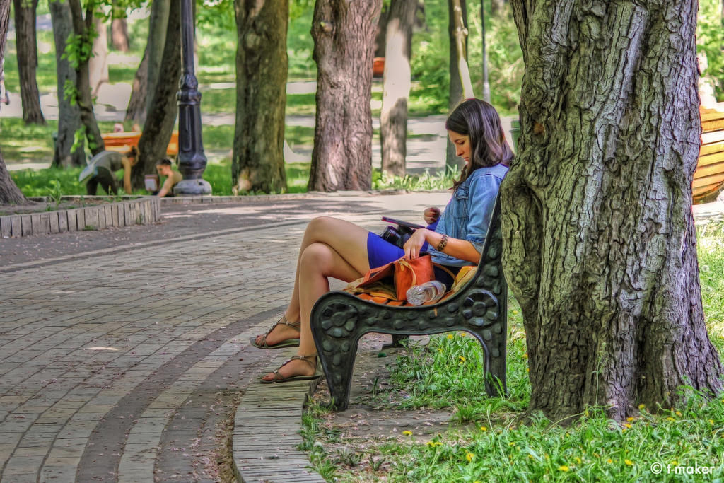 Girl Reading In The Park Updated By T maker On DeviantArt girl-reading-in-the-park-updated-by-t-maker-on-deviantart