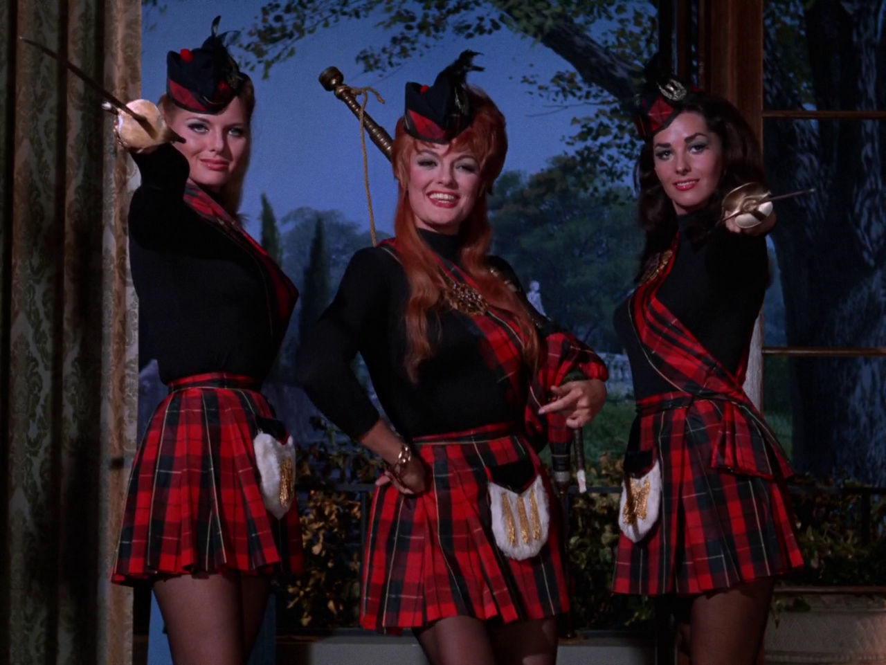 Doe, Rae and Mimi by zahnskye on DeviantArt