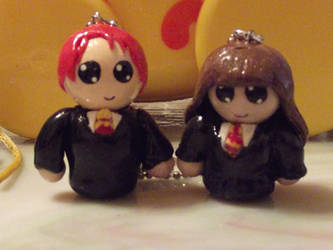 Ron and Hermione Chibi Charms