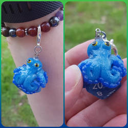 Blue Octopus D20 Charm