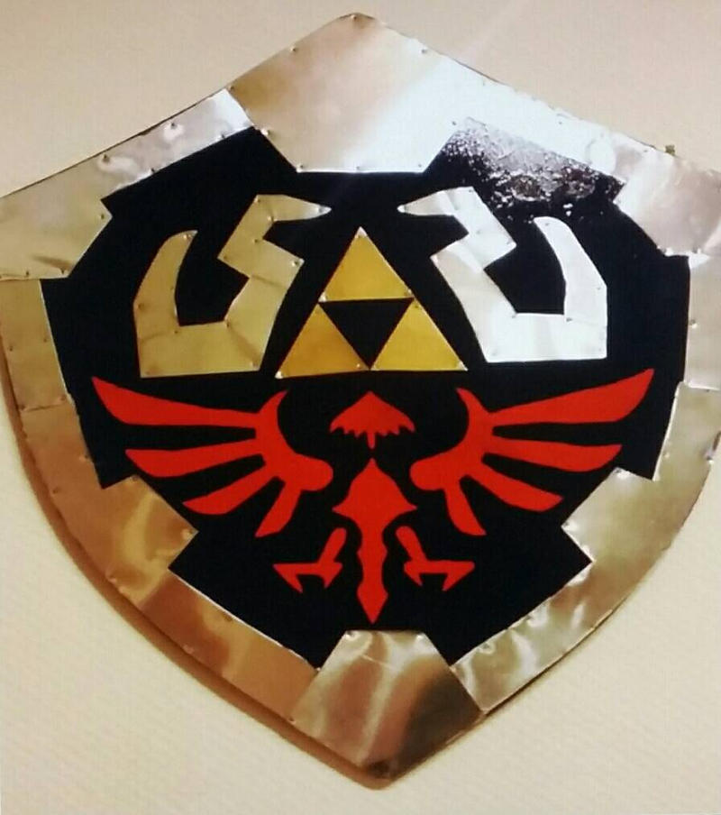 selfmade hyrule shield by horrorkid24 on DeviantArt