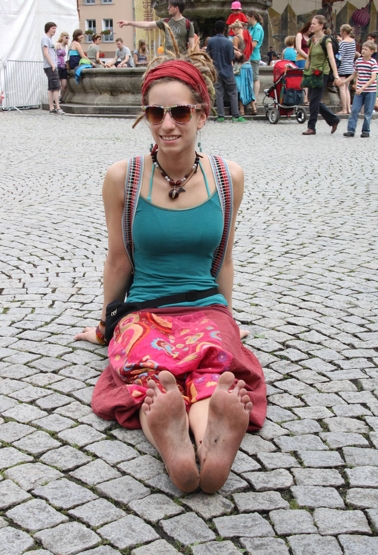 Barfuss beim TFF in Rudolstadt by Burkhard55 on DeviantArt