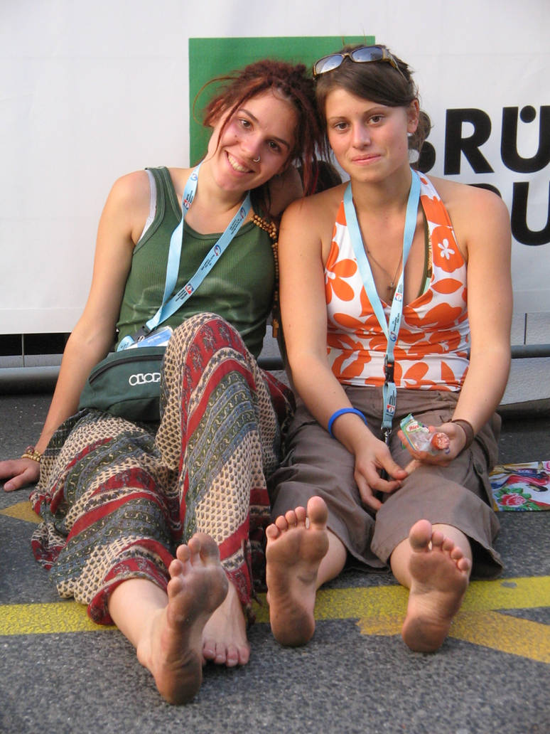 Barfuss auf dem WJT in Koeln by Burkhard55 on DeviantArt