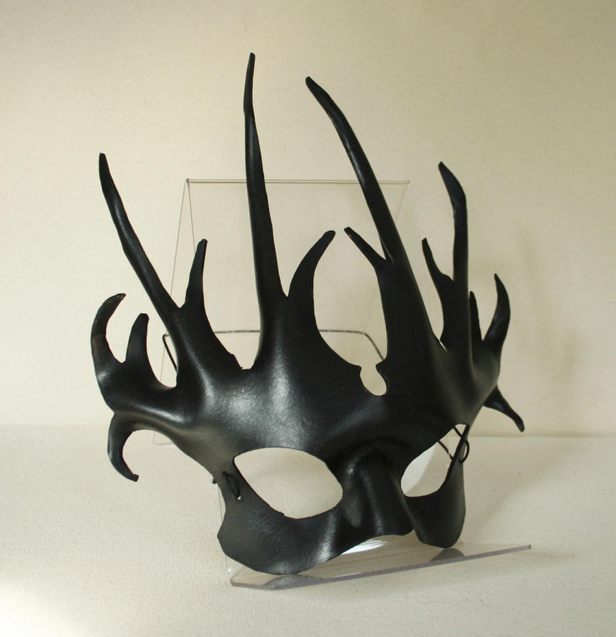 Witches Brambles Leather Mask