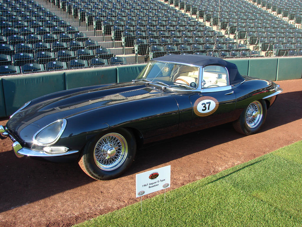 1967 Jaguar E-Type Roadster