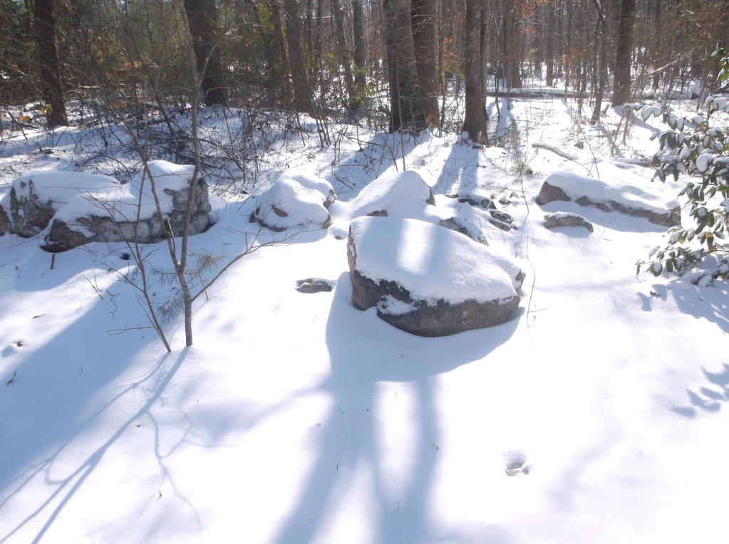 Snowy Rocks by ThatDudeKiva on DeviantArt