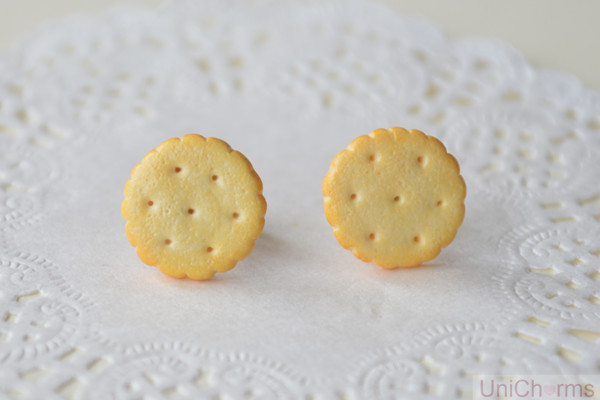 Biscuit Ear studs