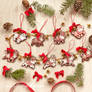 Santa's Reindeer Ornament Garland