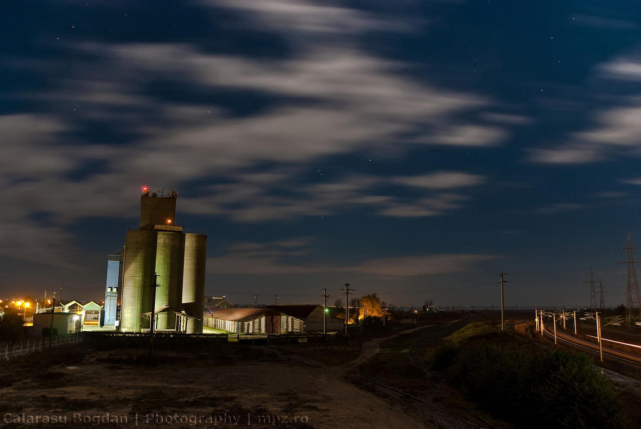 Bright Night  in  HDR