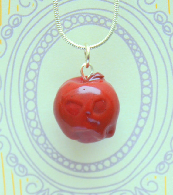 Snow White's 'Poisoned Apple' necklace
